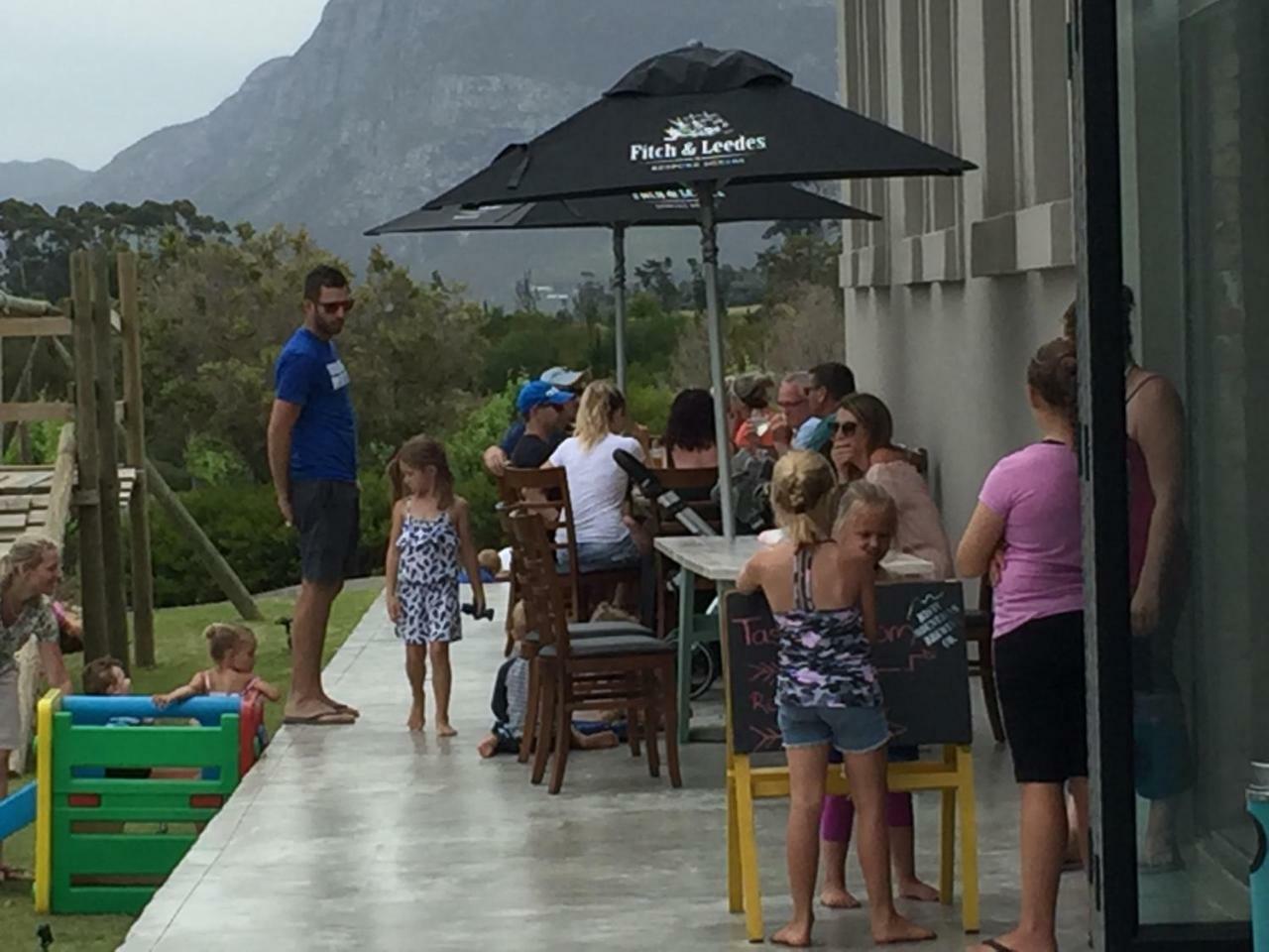 Misty Mountains Villa Hermanus Exteriör bild